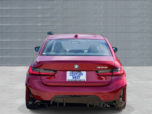 Used 2025 BMW M340i w/ Premium Package image 4