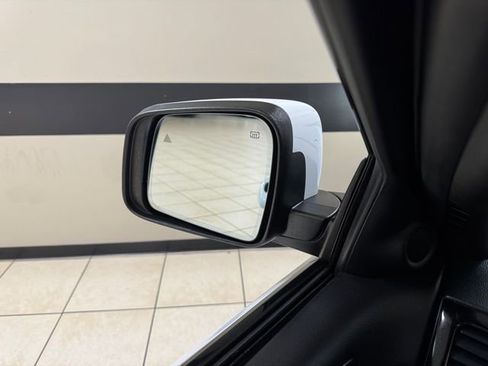 Used 2021 Jeep Grand Cherokee High Altitude image 18