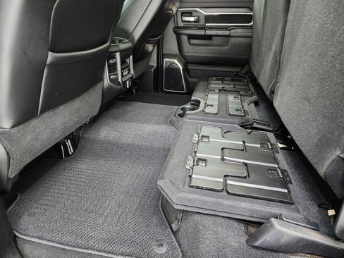 Used 2024 RAM 3500 Laramie w/ Night Edition image 41