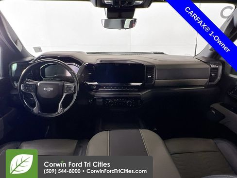Used 2024 Chevrolet Silverado 2500 ZR2 w/ Technology Package AWD/4WD image 7