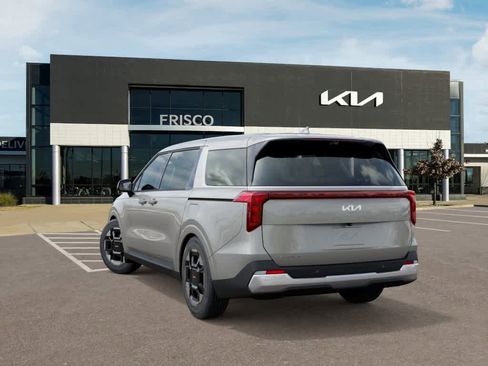 New 2026 Kia Carnival EX FWD image 4