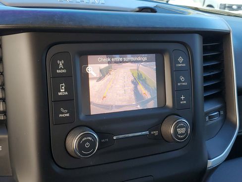 Used 2019 RAM 1500 Big Horn image 26