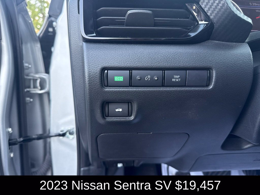 Used 2023 Nissan Sentra SV FWD image 23