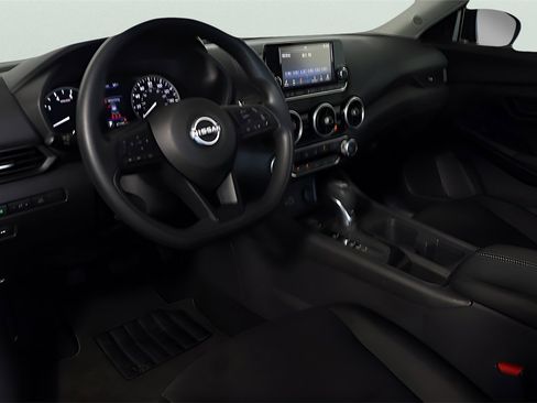 Used 2024 Nissan Sentra S w/ Lighting Package image 12