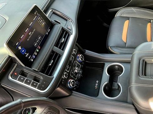 Used 2021 GMC Yukon XL AT4 w/ Technology Package image 13