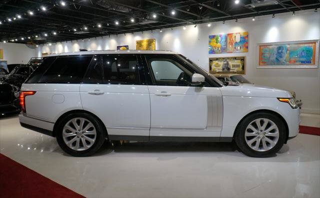 Used 2017 Land Rover Range Rover HSE AWD/4WD image 8