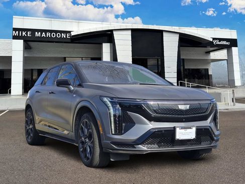 New 2026 Cadillac Optiq V image 2