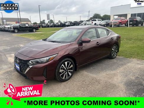 Used 2025 Nissan Sentra SV w/ SV Premium Package FWD image 1