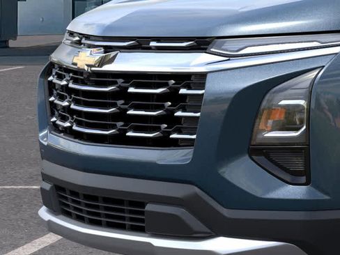 New 2026 Chevrolet Equinox LT w/ Convenience Package II image 13