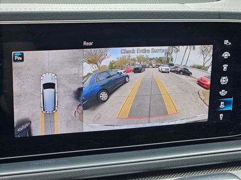 Used 2022 Mercedes-Benz GLS 450 4MATIC image 11