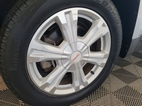 Used 2017 GMC Terrain SLT FWD image 31