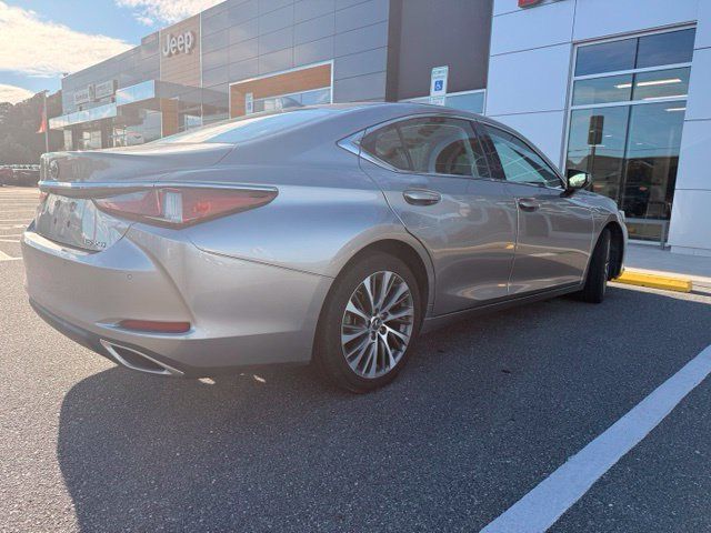 Used 2019 Lexus ES 350 w/ Premium Package FWD image 3