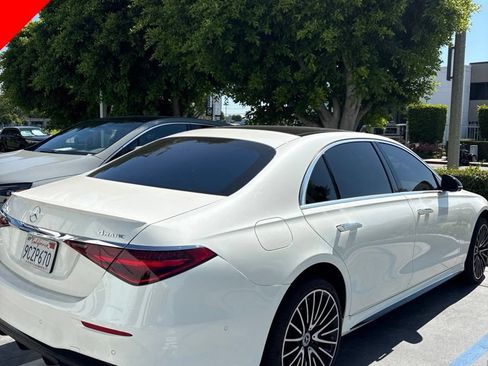 Used 2022 Mercedes-Benz S 580 4MATIC Sedan image 1