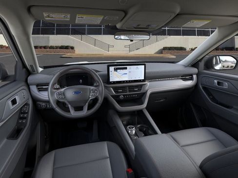 New 2026 Ford Explorer Active w/ Active Comfort Package RWD image 32