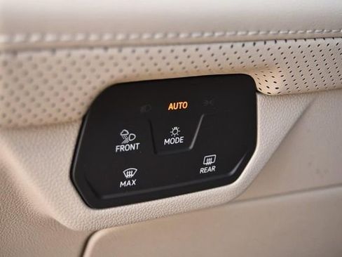 New 2026 Volkswagen Atlas SEL Premium R-Line image 11