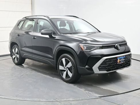 Certified 2025 Volkswagen Taos S w/ Taos Adventure Package (SXB) AWD/4WD image 26