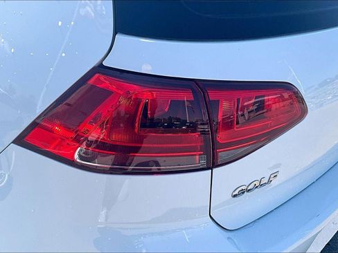 Used 2016 Volkswagen Golf S FWD image 27