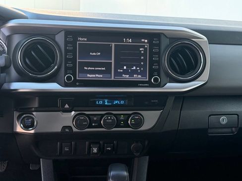 Used 2023 Toyota Tacoma SR5 RWD image 33