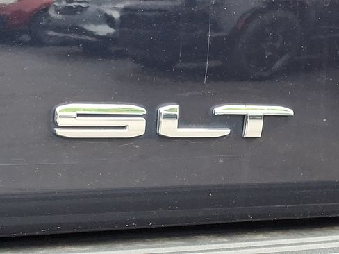 Used 2022 GMC Yukon SLT w/ SLT Premium Package AWD/4WD image 34