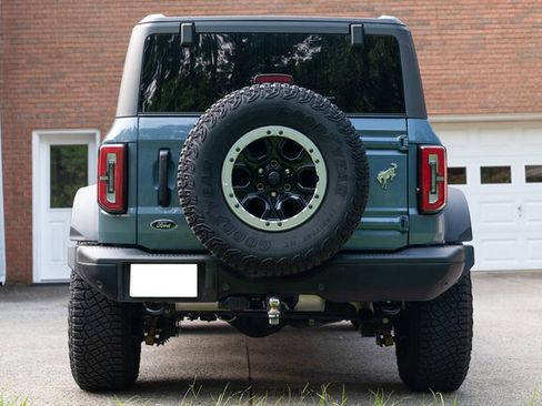 Used 2023 Ford Bronco Badlands w/ Sasquatch Package AWD/4WD image 7