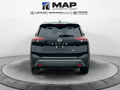 Used 2021 Nissan Rogue SL FWD image 4