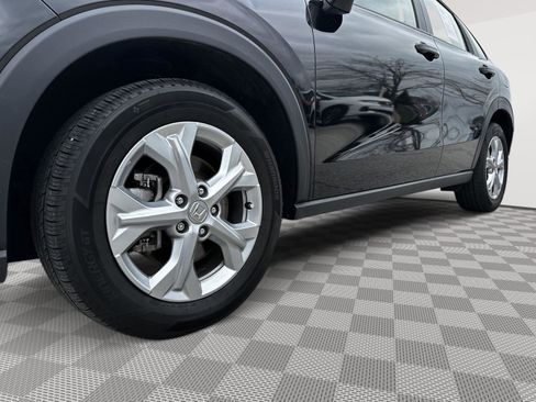Certified 2025 Honda HR-V LX image 6