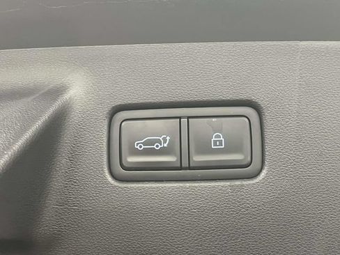 Certified 2025 Hyundai Santa Fe Calligraphy FWD image 25