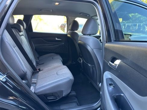 Used 2023 Hyundai Santa Fe SEL image 27