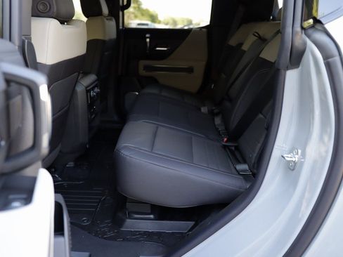 New 2026 GMC Hummer EV SUV image 34