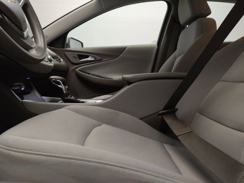 Used 2023 Chevrolet Malibu LS w/ Driver Confidence Package FWD image 17