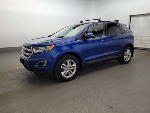Used 2018 Ford Edge SEL FWD image 2
