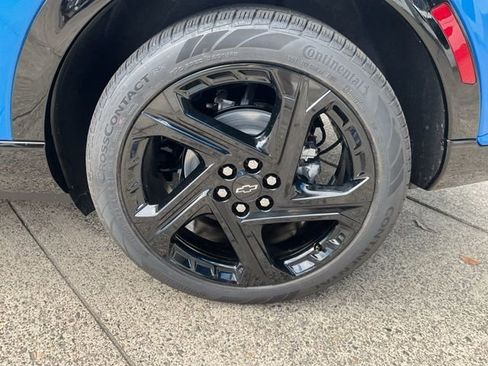 New 2026 Chevrolet Equinox EV RS image 12