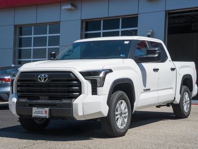 New 2026 Toyota Tundra SR5