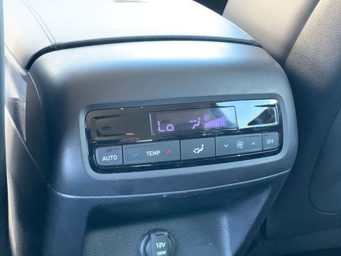 Used 2025 Hyundai Palisade SEL image 25