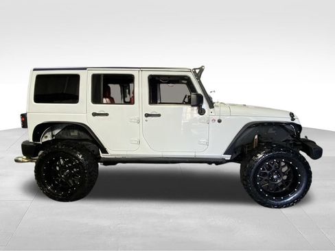 Used 2015 Jeep Wrangler Unlimited Sport w/ Quick Order Package 24S AWD/4WD image 10