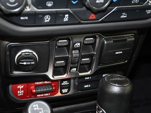 Used 2026 Jeep Gladiator Rubicon AWD/4WD image 31