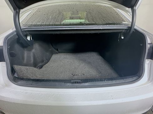Used 2019 Lexus IS 300 F Sport w/ F Sport Package AWD/4WD image 29