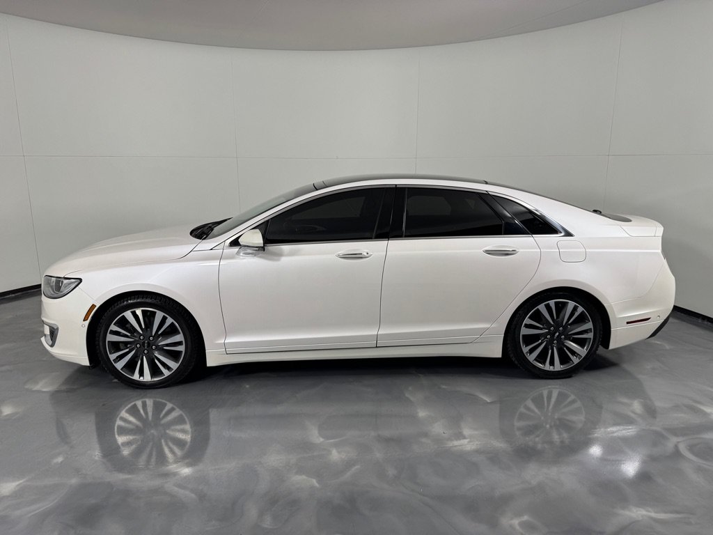 Used 2019 Lincoln MKZ Reserve w/ Luxury Package AWD/4WD image 8
