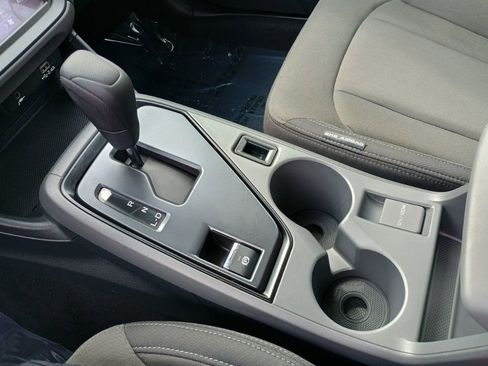 Certified 2024 Subaru Crosstrek 2.0i image 24