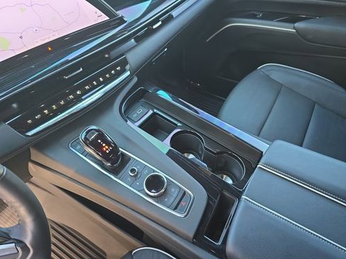 Certified 2023 Cadillac Escalade Sport w/ Touring Package image 24