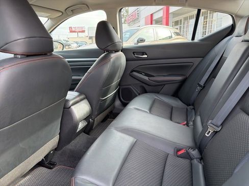 Used 2024 Nissan Altima 2.5 SR image 21