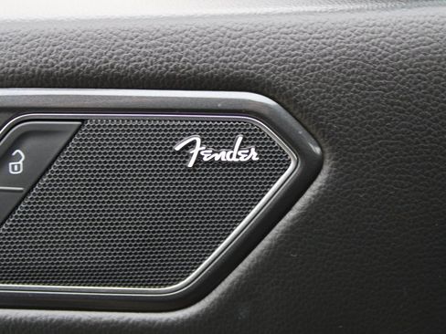 Certified 2023 Volkswagen Tiguan SEL R-Line image 10