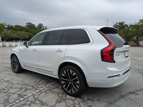 New 2026 Volvo XC90 T8 Plus w/ Protection Package Premier AWD/4WD image 4