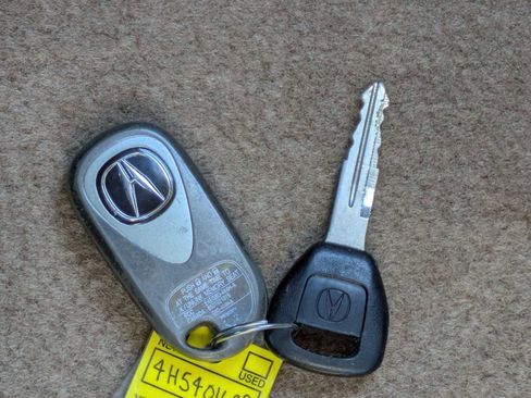 Used 2004 Acura MDX Touring AWD/4WD image 38