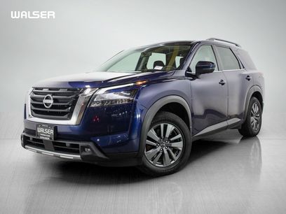 Used 2024 Nissan Pathfinder SV
