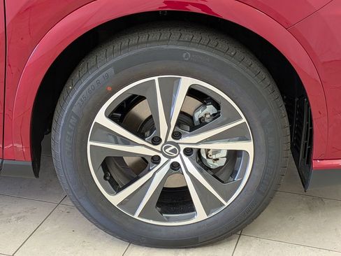 New 2026 Lexus RX 350h AWD/4WD image 16