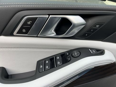 New 2026 BMW X5 xDrive50e w/ Executive Package image 13