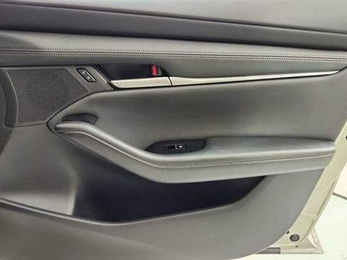 New 2026 MAZDA MAZDA3 2.5 S Sedan w/ Preferred Pkg FWD image 32