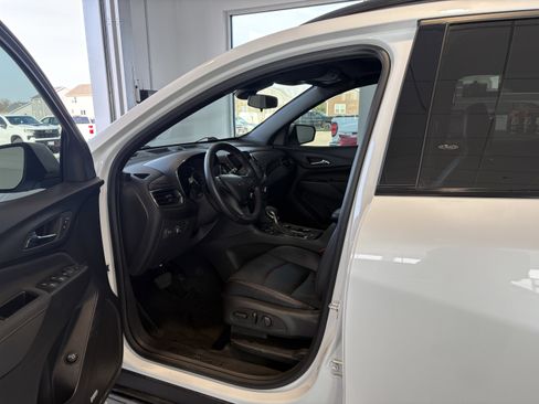 Used 2024 Chevrolet Equinox RS w/ RS Leather Package AWD/4WD image 10