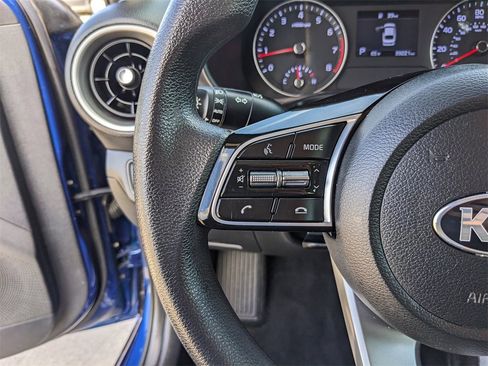 Certified 2021 Kia Forte LXS image 27